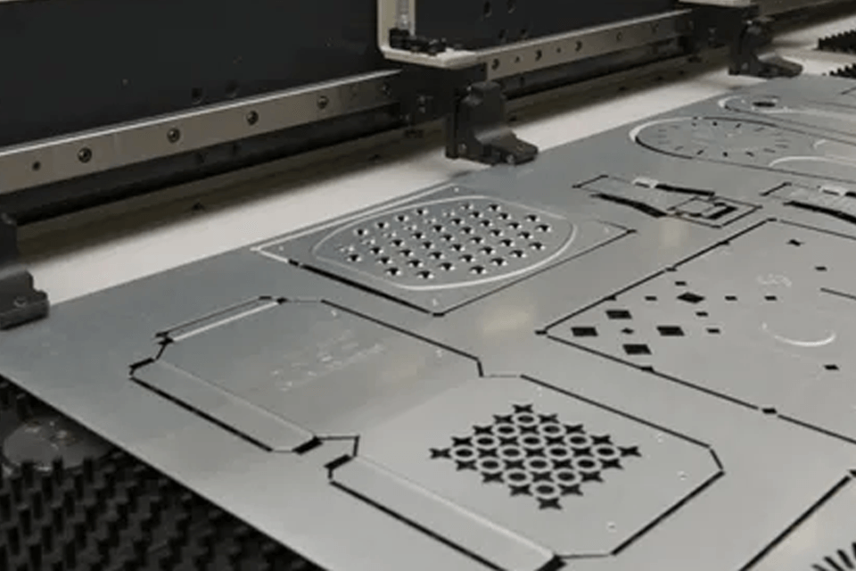 Burr dalam Metal Stamping: Punca dan Penyelesaian